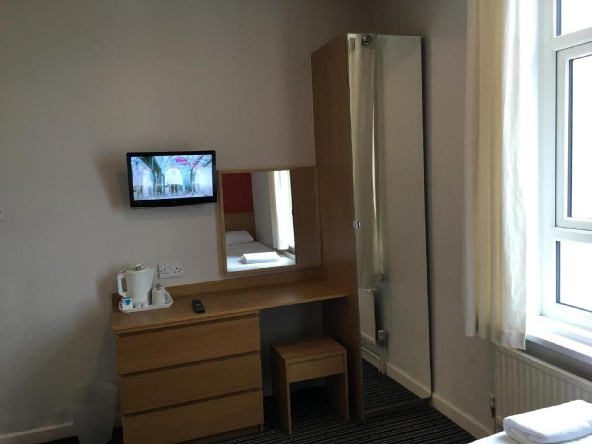 Oyo Wave Crest Hotel Blackpool Exteriör bild