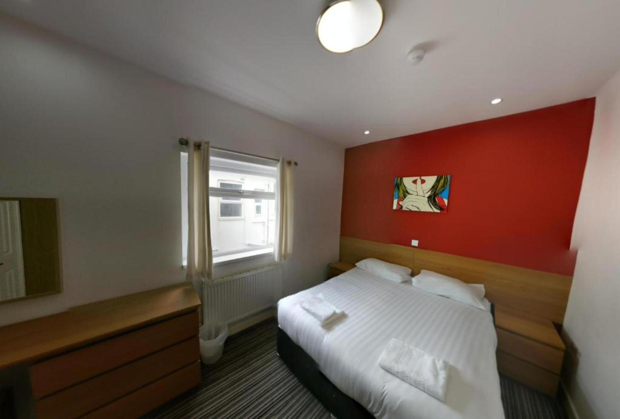 Oyo Wave Crest Hotel Blackpool Exteriör bild
